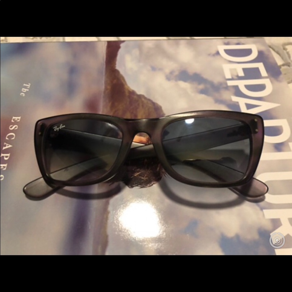 Ray Ban authentic sunglasses
